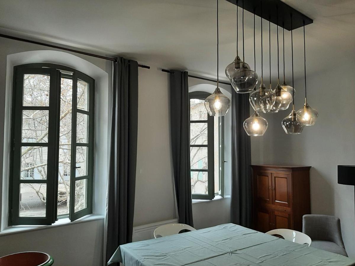 Une Chambre A Uzès Buitenkant foto