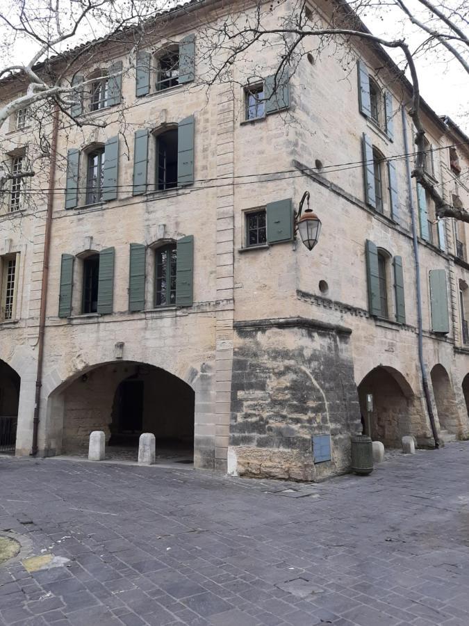 Une Chambre A Uzès Buitenkant foto
